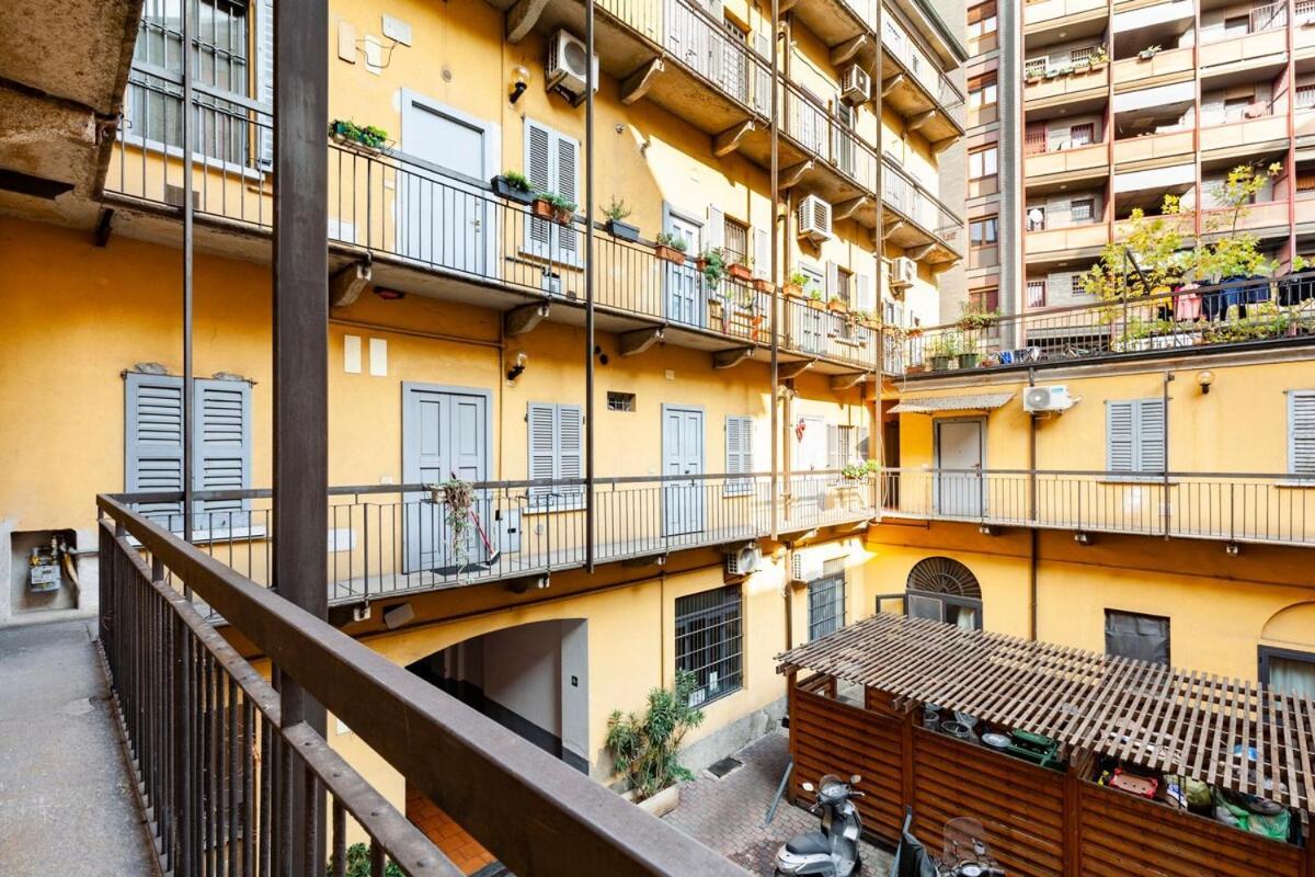 Splendido Bilocale In Vecchia Milano Apartamento Exterior foto